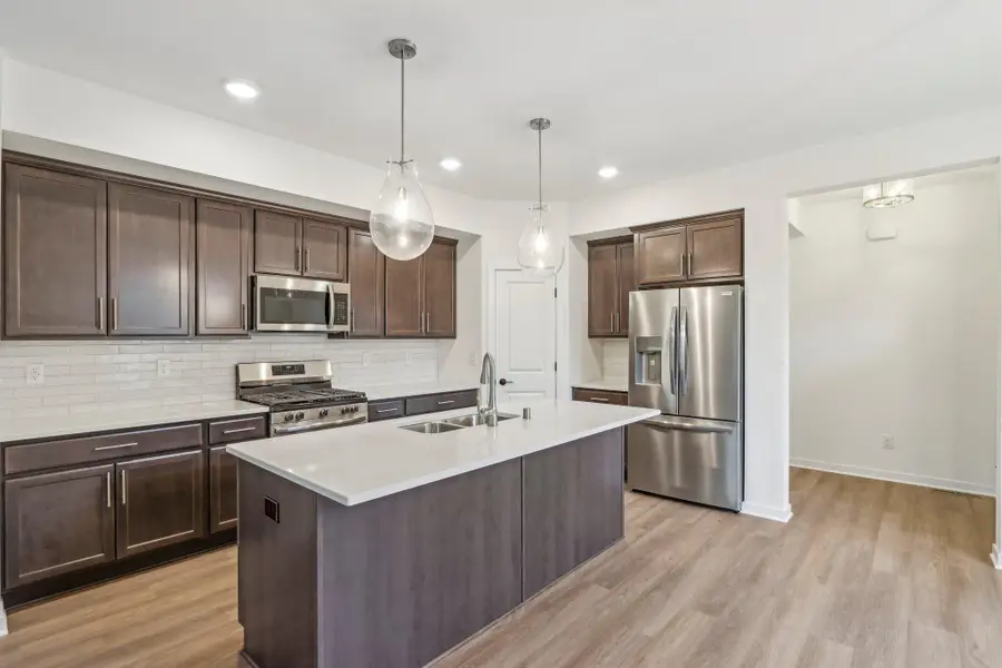 W204N17665 Laurel Pl, Jackson, WI 53037 - #2