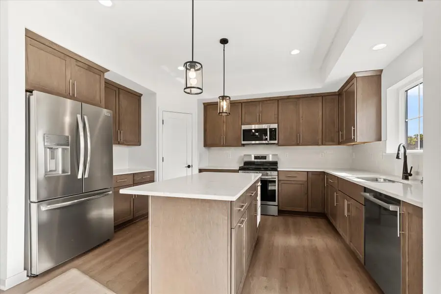 N174W20671 Laurel Springs Cir, Jackson, WI 53037 - #2