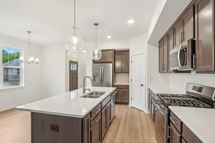 W204N17669 Laurel Pl, Jackson, WI 53037 - #3