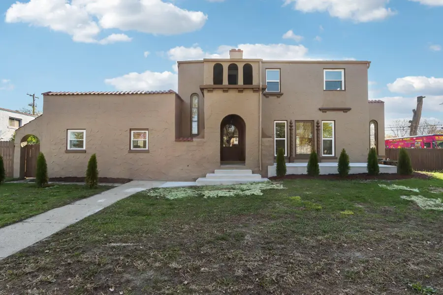 2116 S 108th St, West Allis, WI 53227 - #2