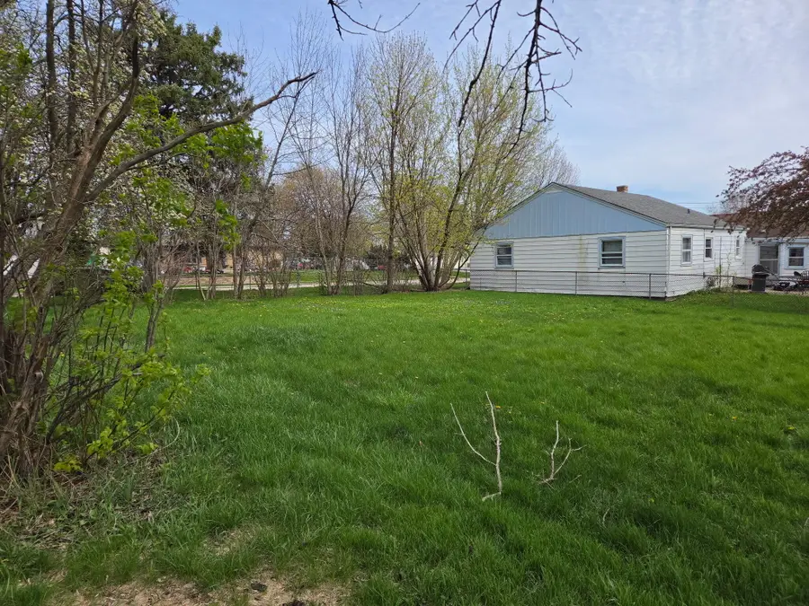 5510 52nd Ave, Kenosha, WI 53144 - #3