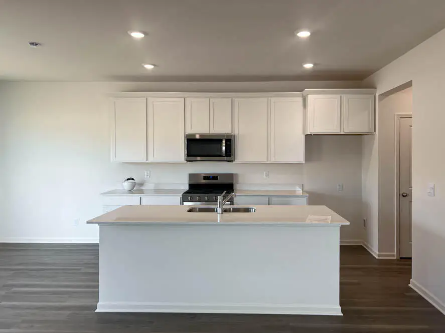 7062 Oakmont Rd, Mount Pleasant, WI 53403 - #2