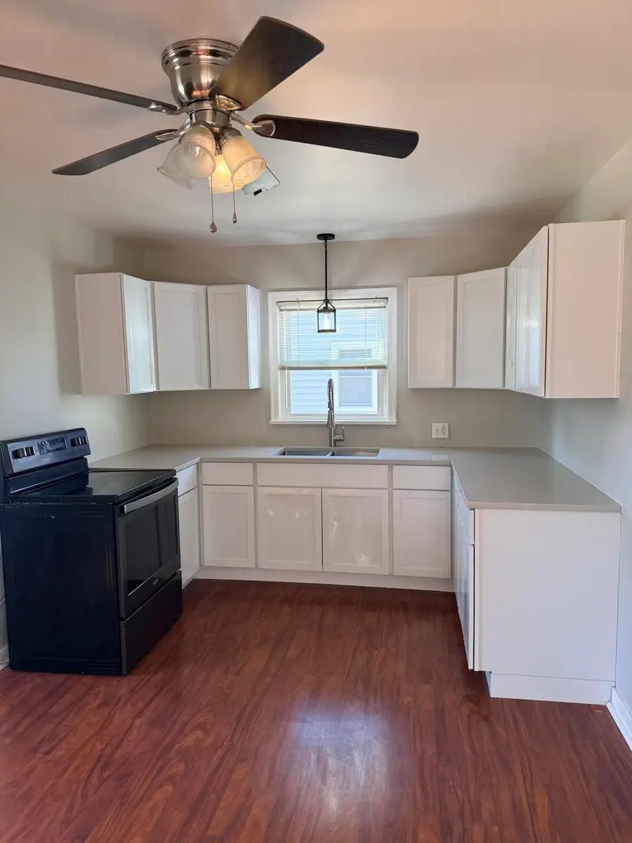 1608 S 16th St, Manitowoc, WI 54220 - #3