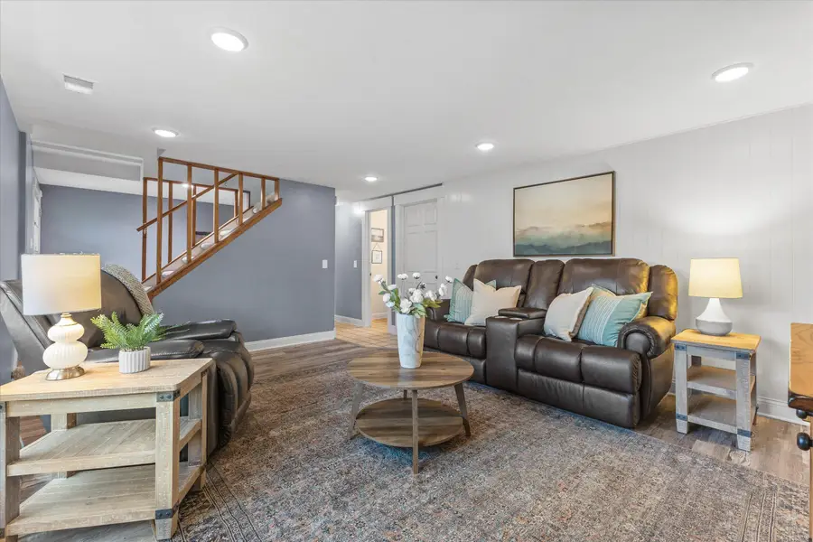 S74W24610 Windsor Ct, Vernon, WI 53189 - #2