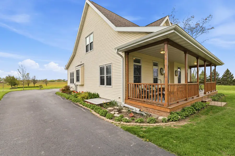 W8990 Sharratt Rd, Eldorado, WI 54979 - #3