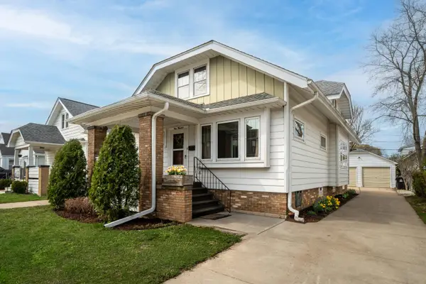 900 Romayne Ave, Racine, WI 53402