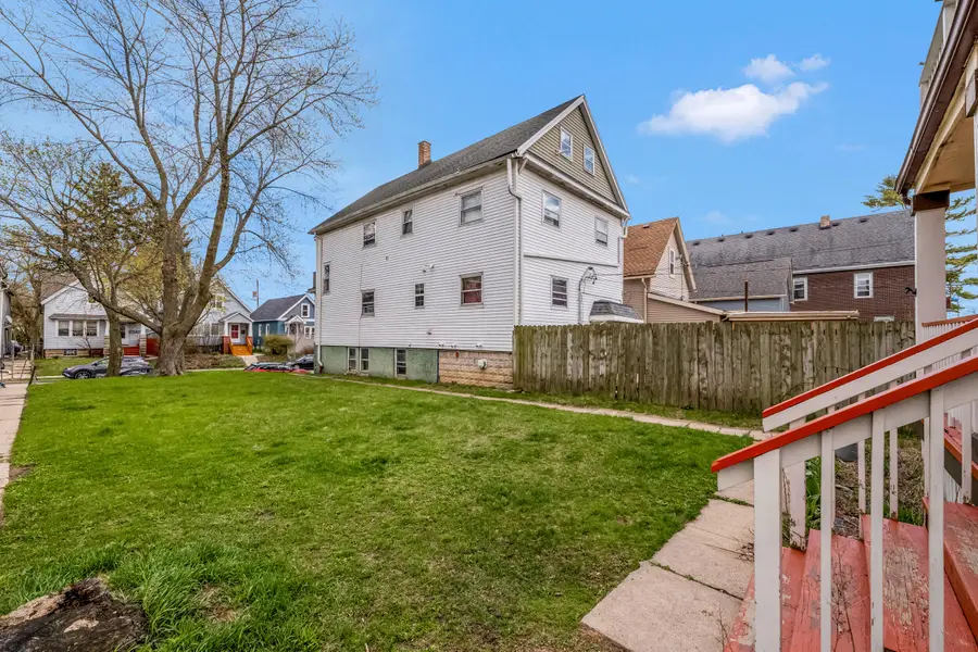 2867 N Fratney St, Milwaukee, WI 53212 - #3