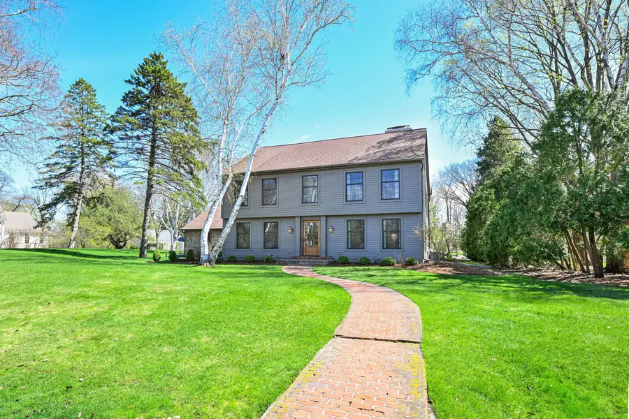 15025 Westover Rd, Elm Grove, WI 53122 - #3