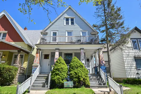 2816 N Pierce St, Milwaukee, WI 53212