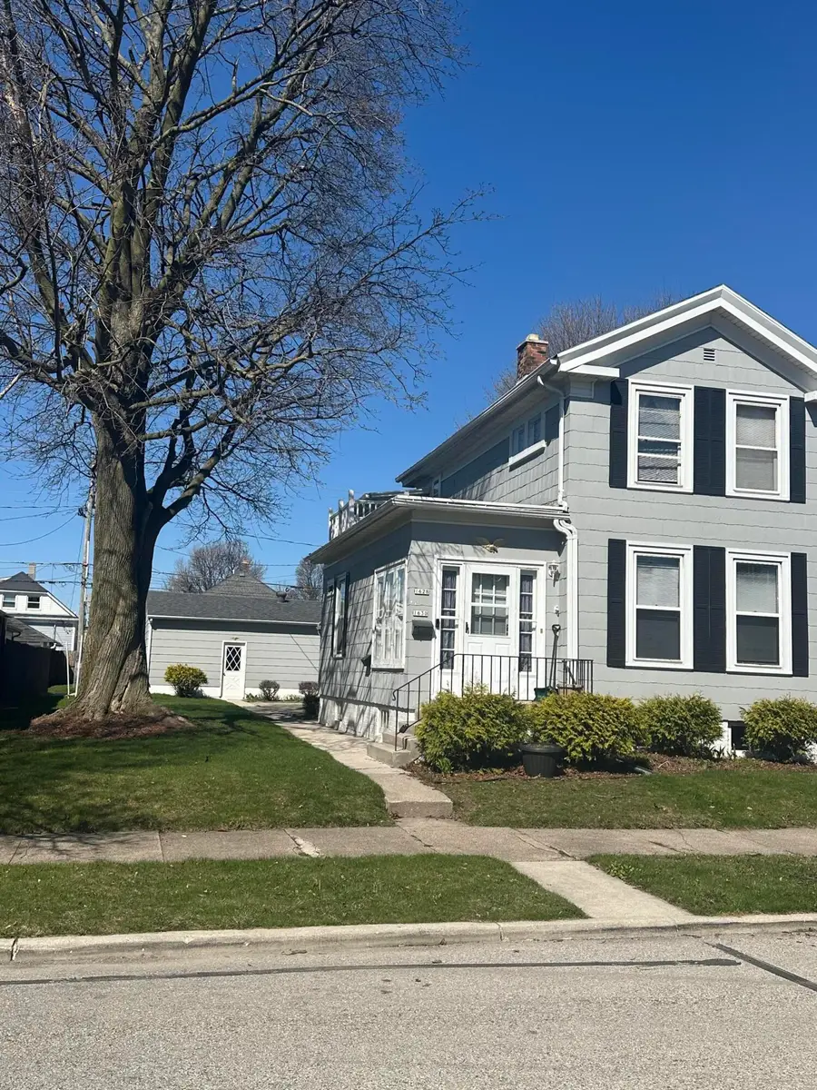 1628 Blocki Ct, Sheboygan, WI 53081 - #2