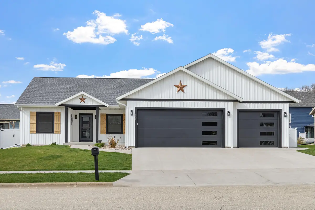 380 Lakewood St, West Salem, WI 54669 - #1