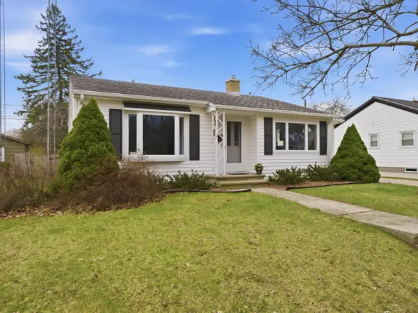 511 Oak St, Manitowoc, WI 54220