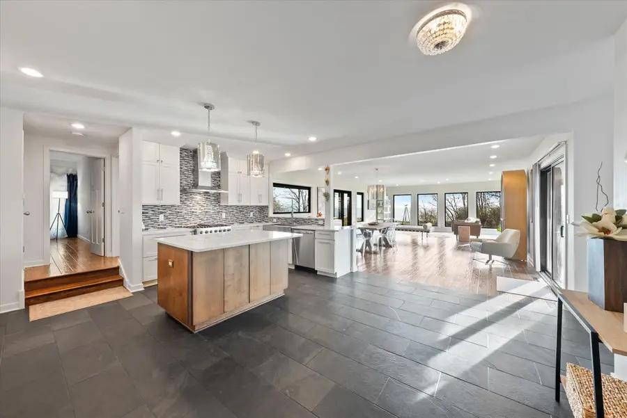 1859 Dynna Dr, Port Washington, WI 53024 - #3