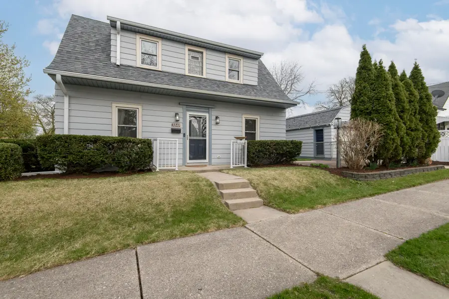3848 S 2nd St, Milwaukee, WI 53207 - #2