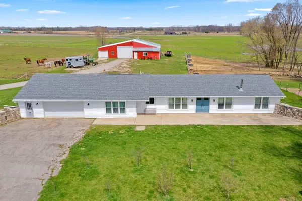 14612 Slager Rd, Franklin, WI 54230