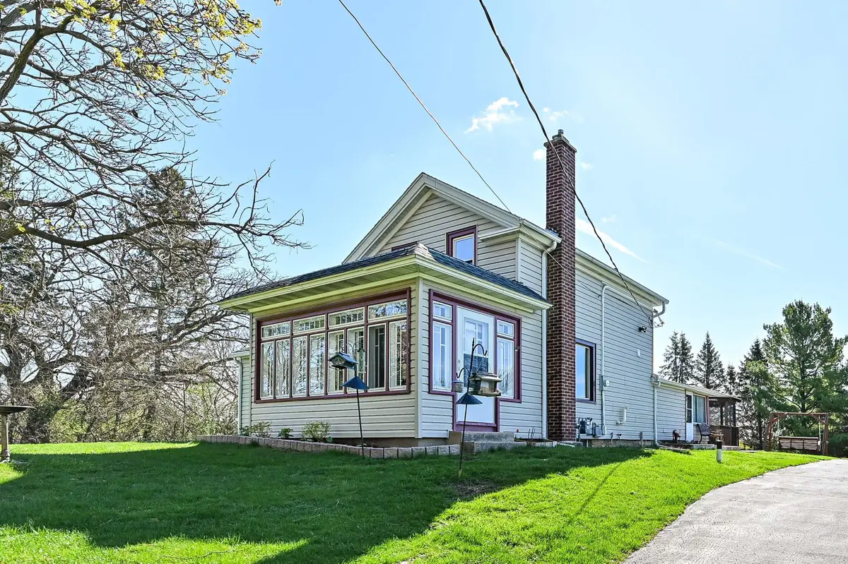 S51W30943 Old Village Rd, Genesee, WI 53149 - #1