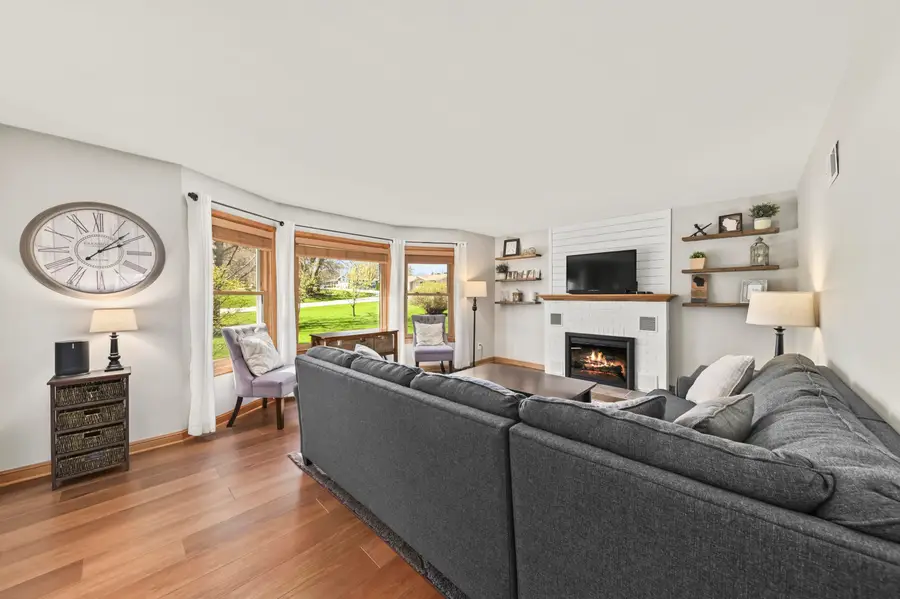 1070 Wilson Dr, Brookfield, WI 53005 - #2