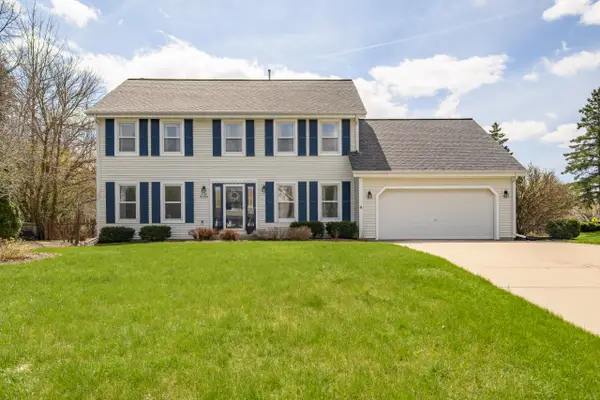 N108W15563 Bel Aire Ln, Germantown, WI 53022