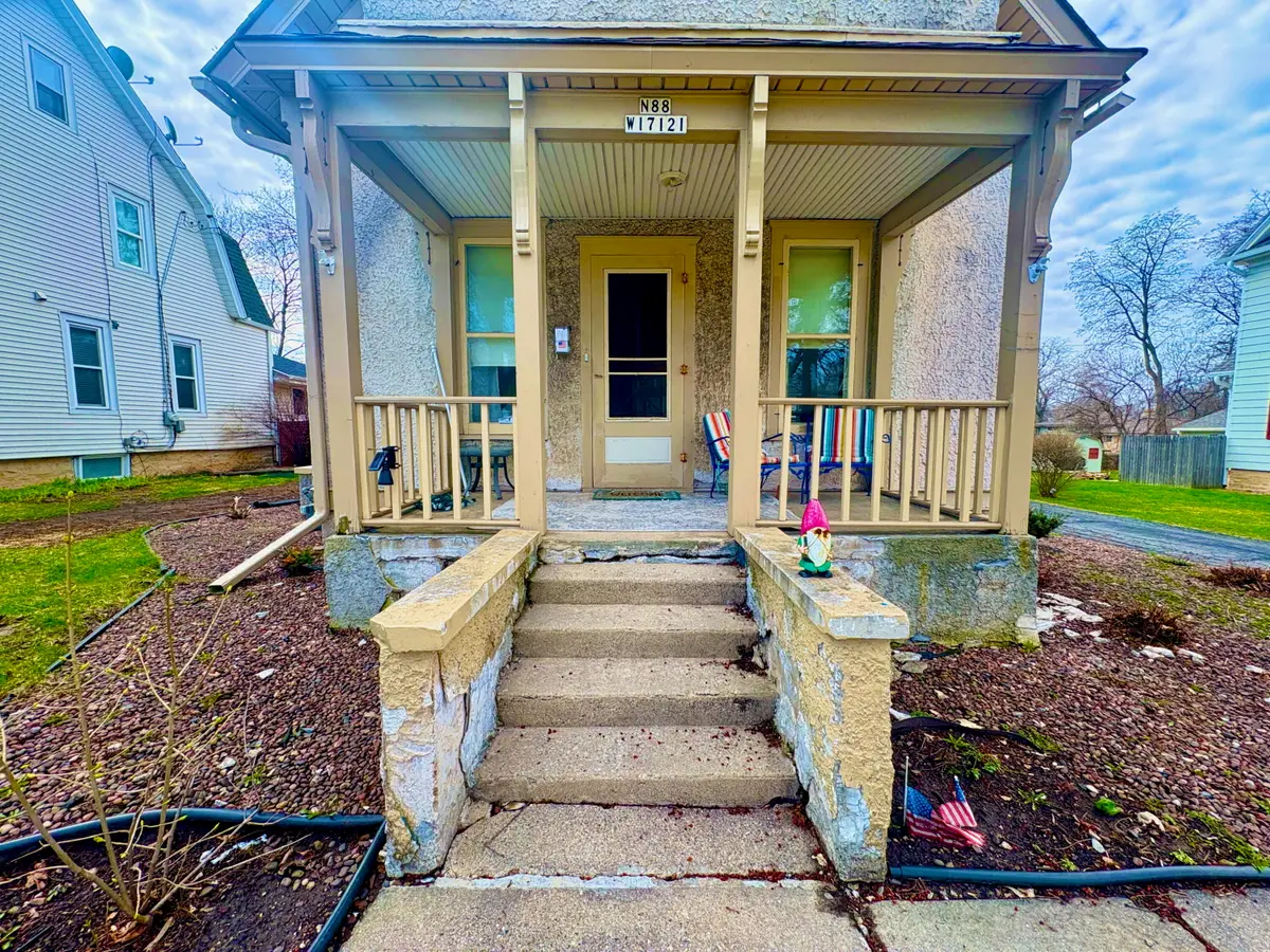 N88W17121 Main St, Menomonee Falls, WI 53051 - #1