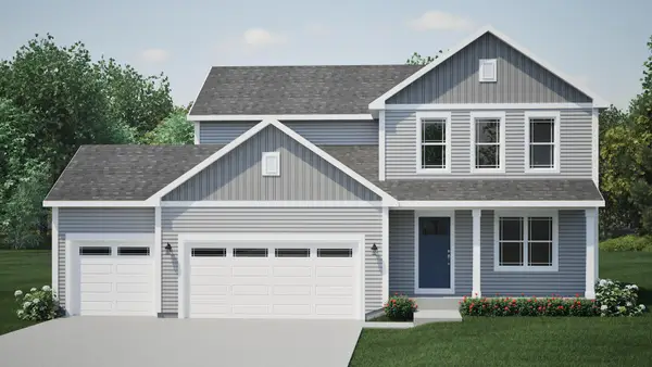 237 Emerald Blvd, Saukville, WI 53080