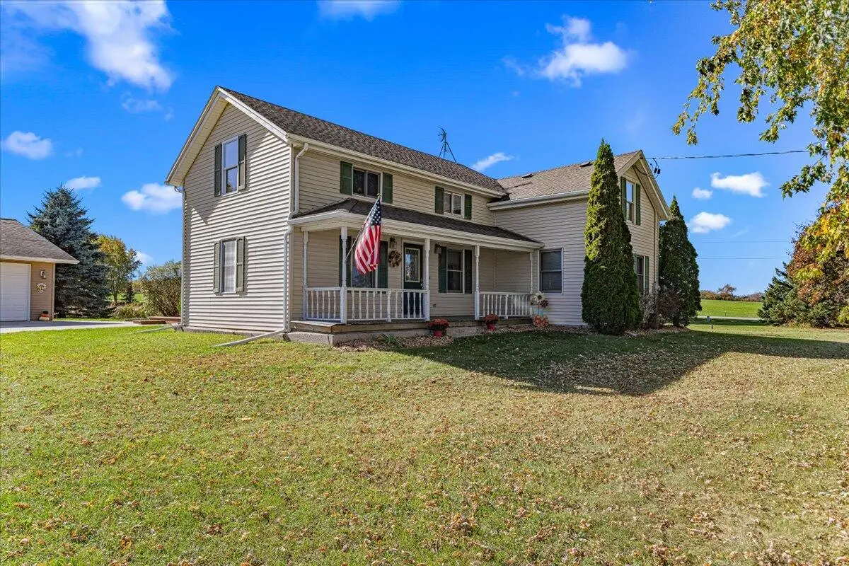 W5689 County Road W, Sherman, WI 53001 - #1
