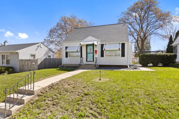 3254 S 35th St, Milwaukee, WI 53215