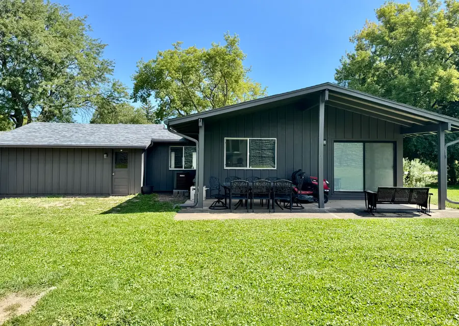 7459 N Chadwick Rd, Glendale, WI 53217 - #3