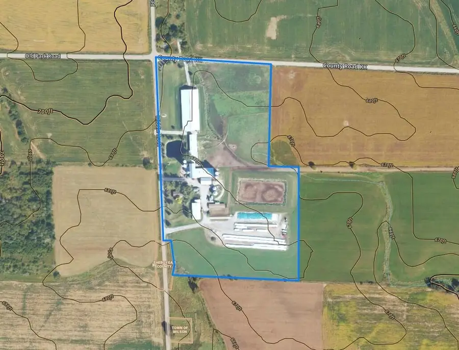 8223 Middle Rd, Wilson, WI 53070 - #2