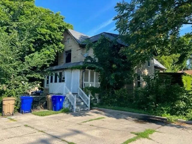 1930 57th St, Kenosha, WI 53140 - #1