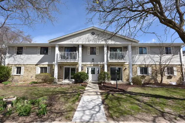 1300 E Decorah Rd, West Bend, WI 53095