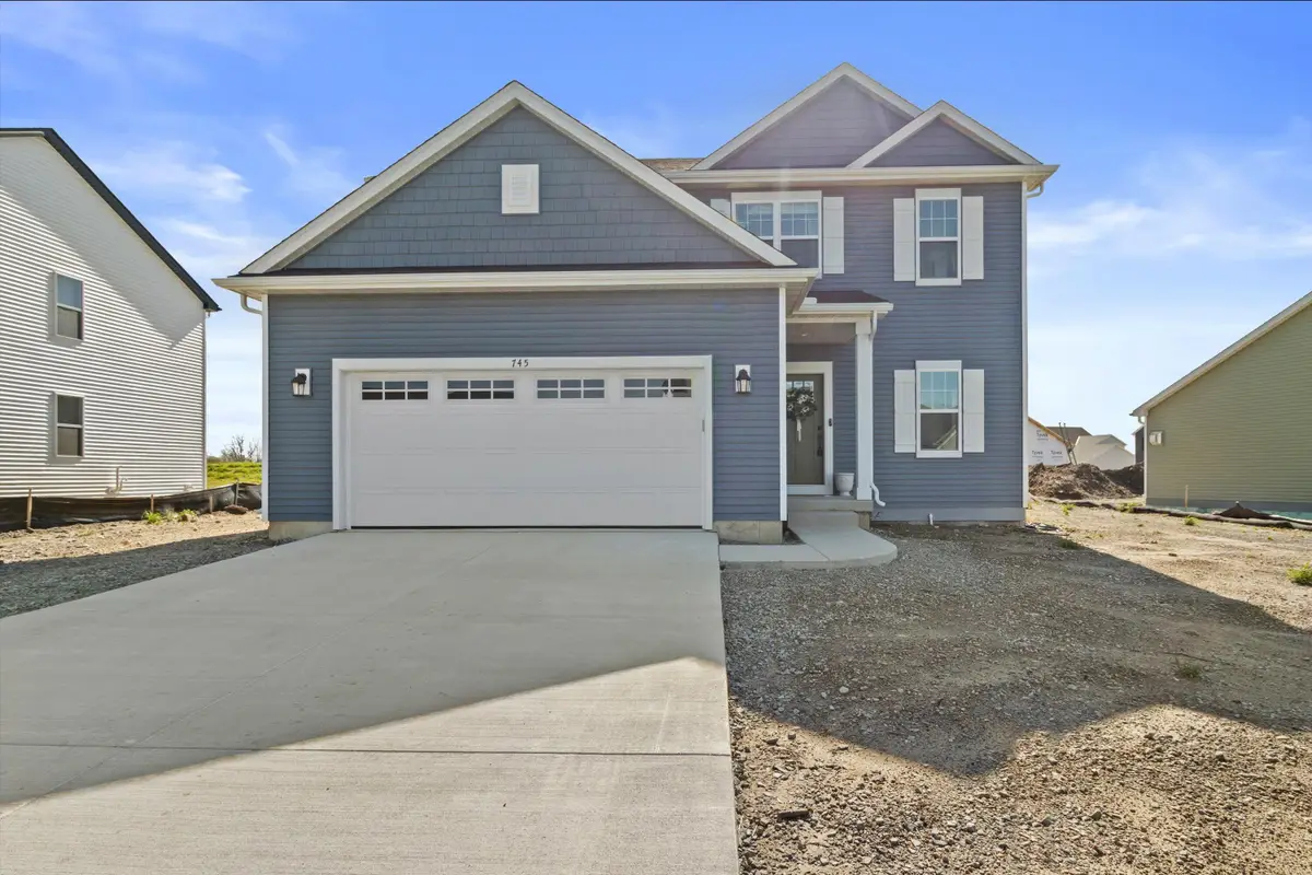 745 Johnson St, Watertown, WI 53094 - #1