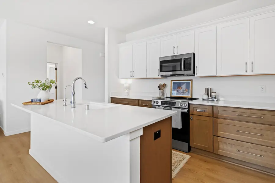 745 Johnson St, Watertown, WI 53094 - #3