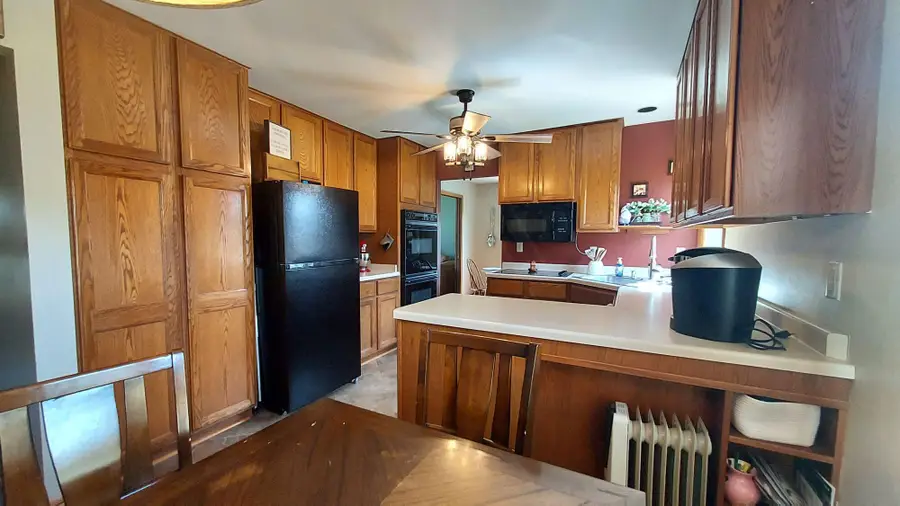 15415 W Fenway Dr, New Berlin, WI 53151 - #2