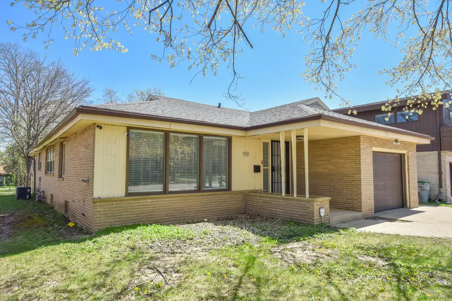 3950 N 58th St, Milwaukee, WI 53216 - #3