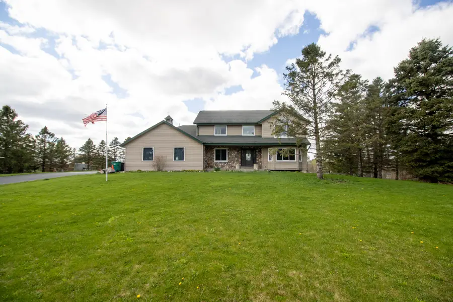 W204N4833 Lannon Rd, Menomonee Falls, WI 53051 - #2