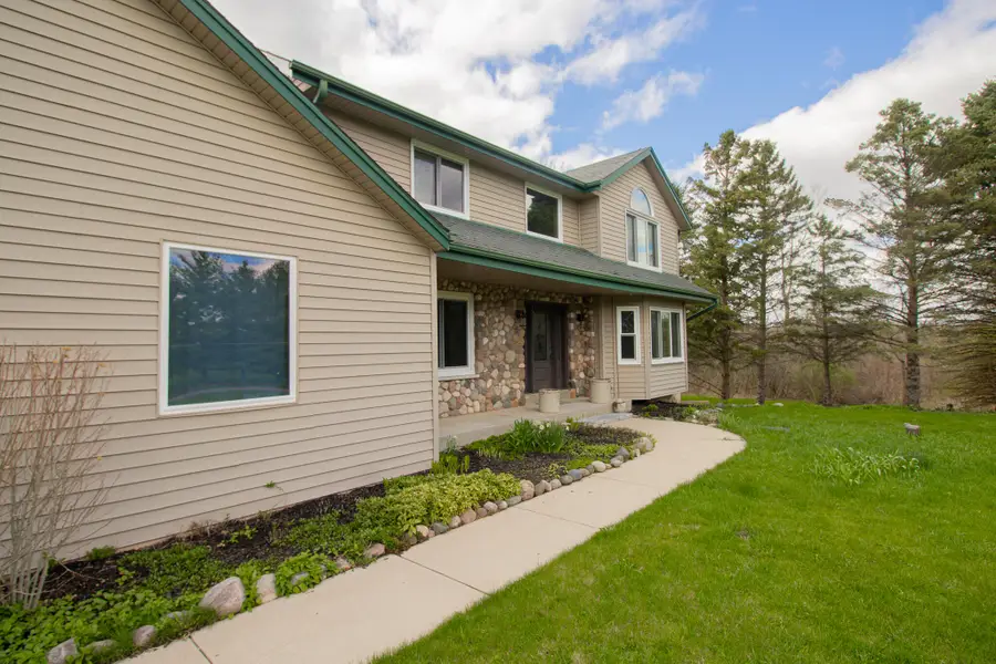 W204N4833 Lannon Rd, Menomonee Falls, WI 53051 - #3
