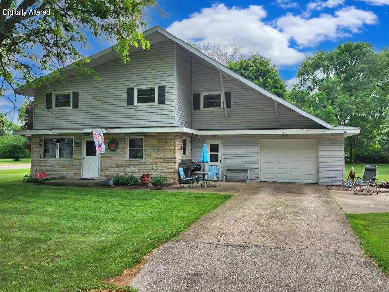 127 S 3rd Ave, Plainfield, WI 54966 - #2