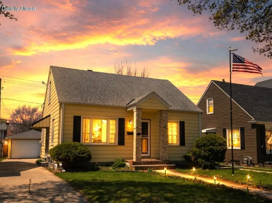 2961 N 72nd St, Milwaukee, WI 53210 - #1