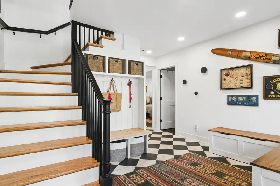 501C Abbey Springs Dr, Fontana, WI 53125 - #2