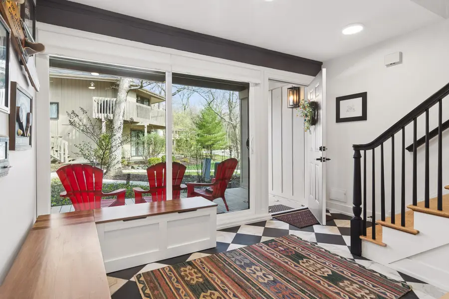 501C Abbey Springs Dr, Fontana, WI 53125 - #3