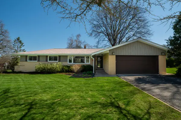 5880 Fulham Ct, Greendale, WI 53129