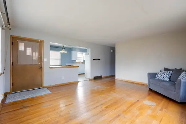 4629 N 77th St, Milwaukee, WI 53218 - #3