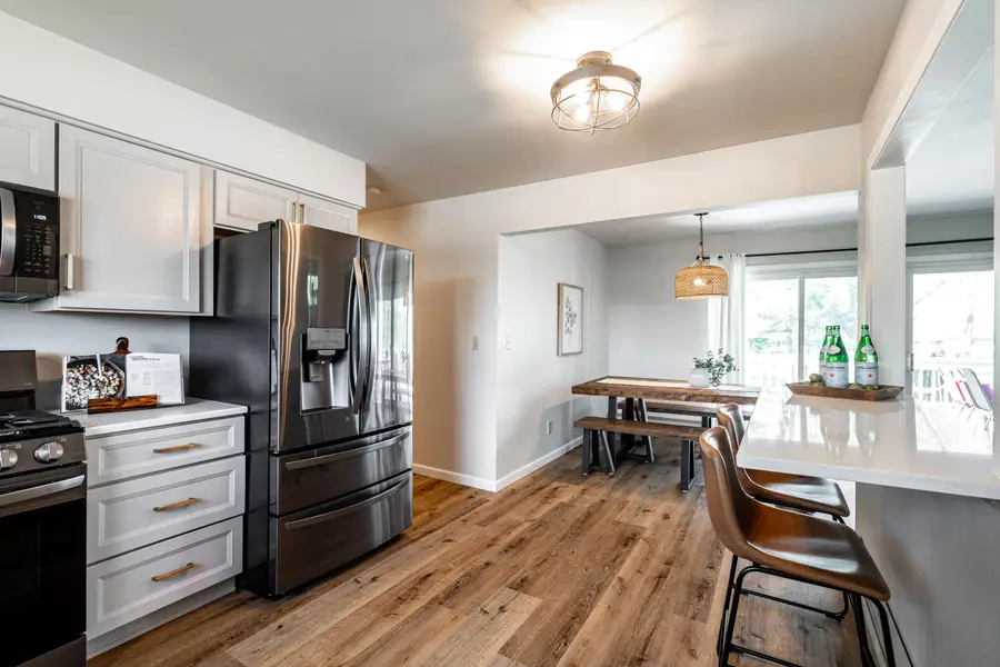 1452 N Lapham St, Oconomowoc, WI 53066 - #3