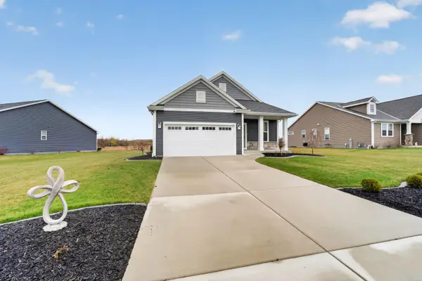 7062 Creekside Ct, Mount Pleasant, WI 53406