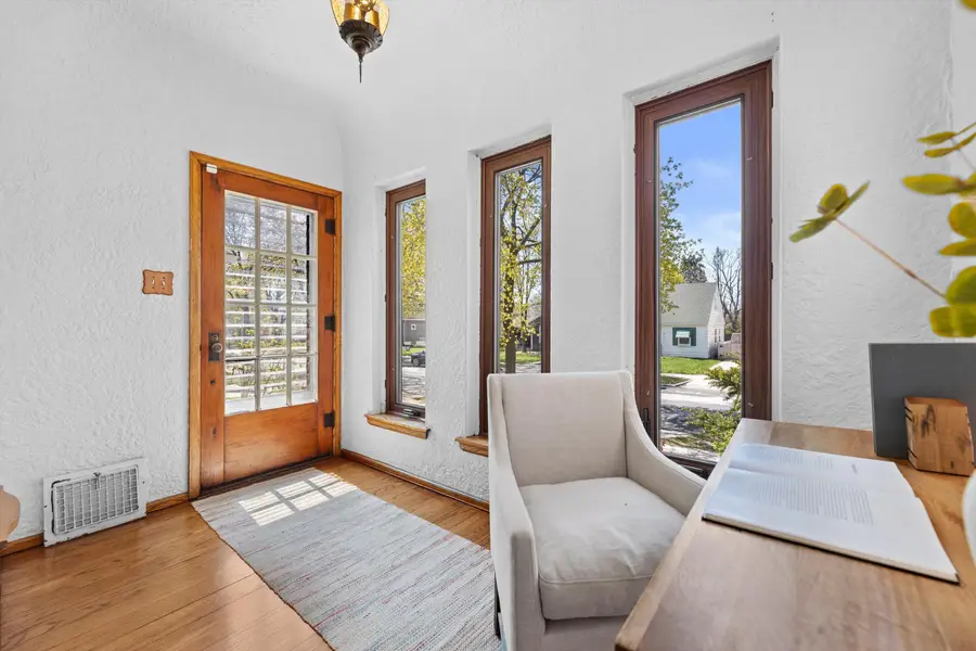 3058 N 74th St, Milwaukee, WI 53210 - #2