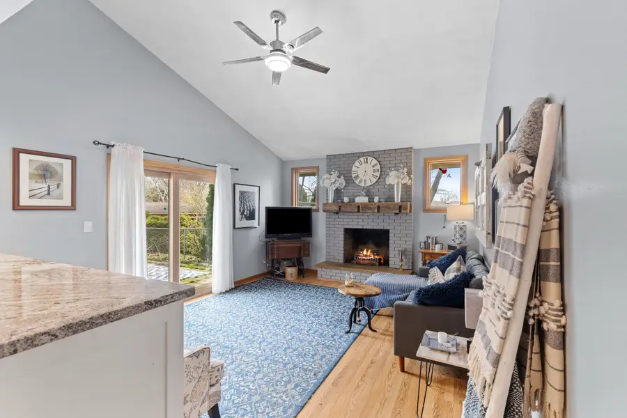 N42W5598 Wilshire Dr, Cedarburg, WI 53012 - #3