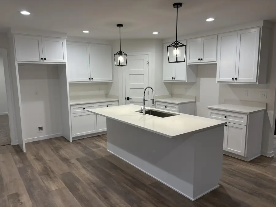 271 Cardinal Dr, Sullivan, WI 53178 - #3