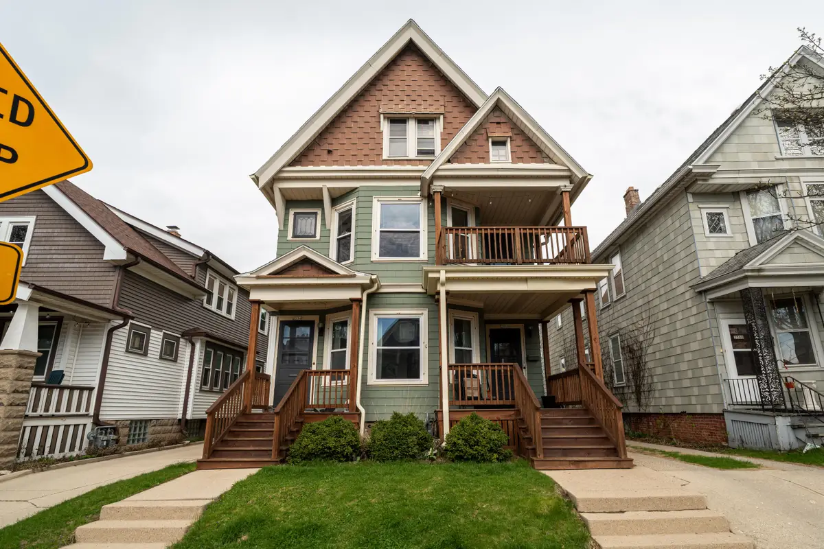2556 S Brisbane Ave, Milwaukee, WI 53207 - #1