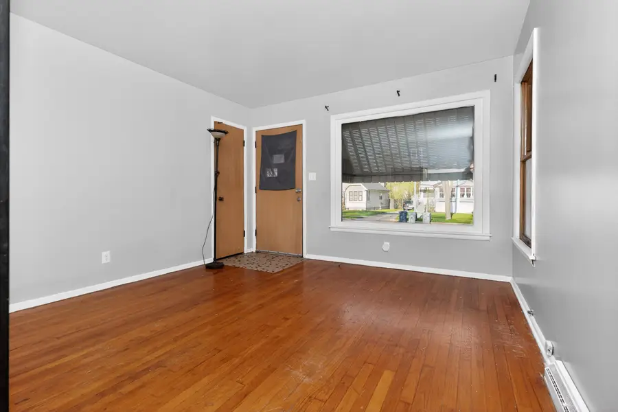 6526 N 54th St, Milwaukee, WI 53223 - #3