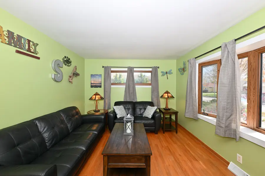 8100 W Tesch Ave, Milwaukee, WI 53220 - #3